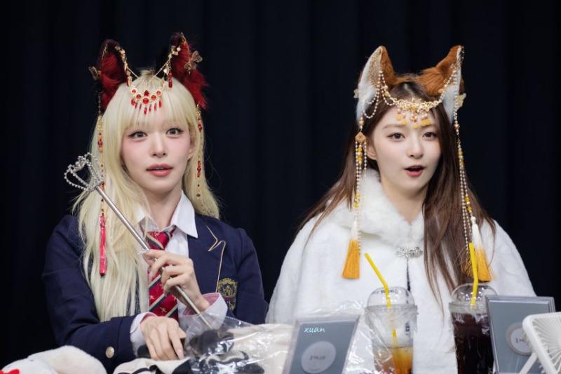 프로미스나인 이채영 이나경