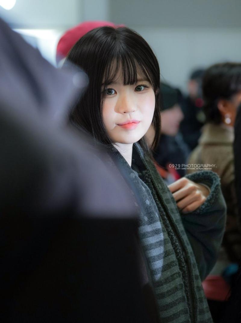 프로미스나인 송하영
