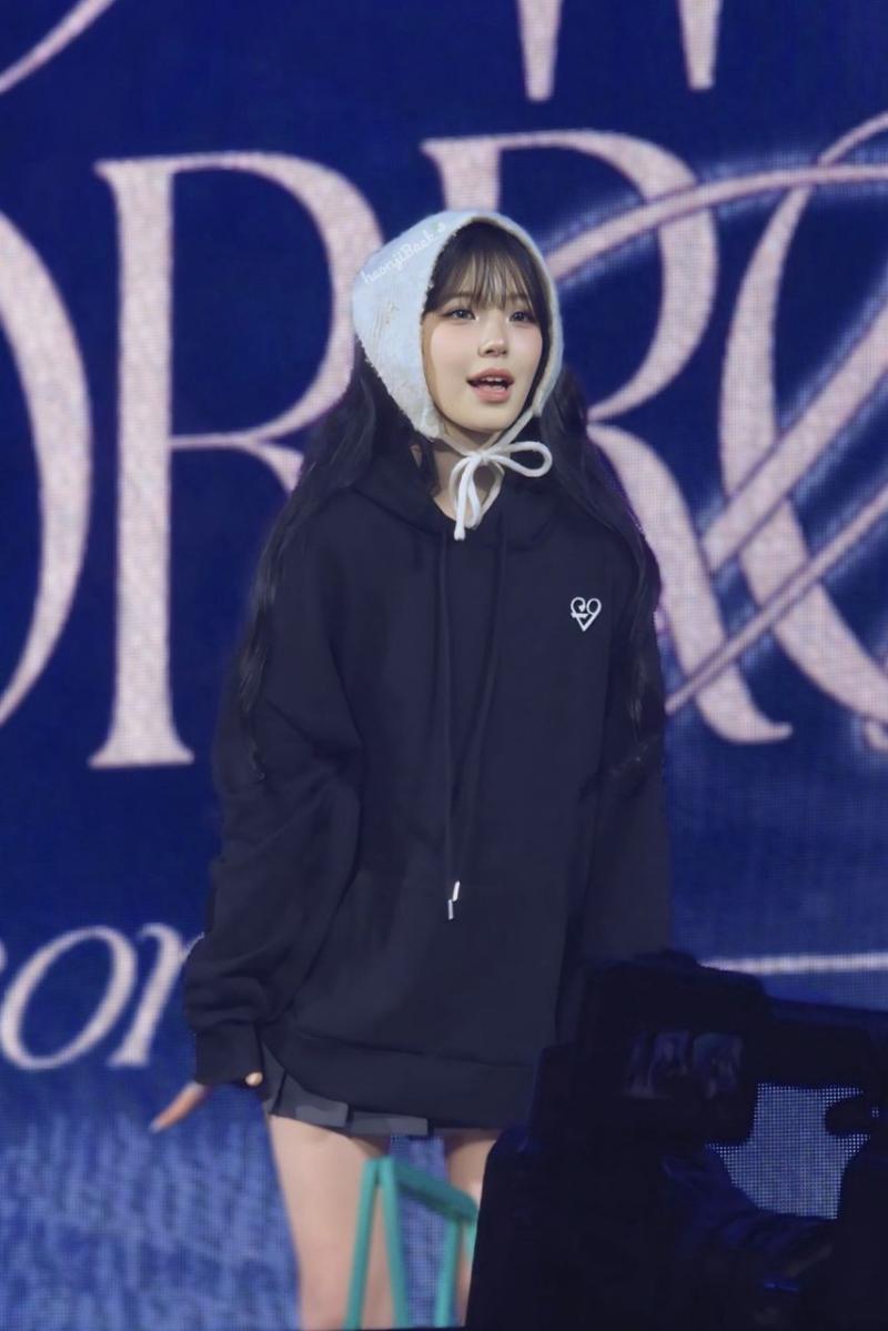 프로미스나인 백지헌