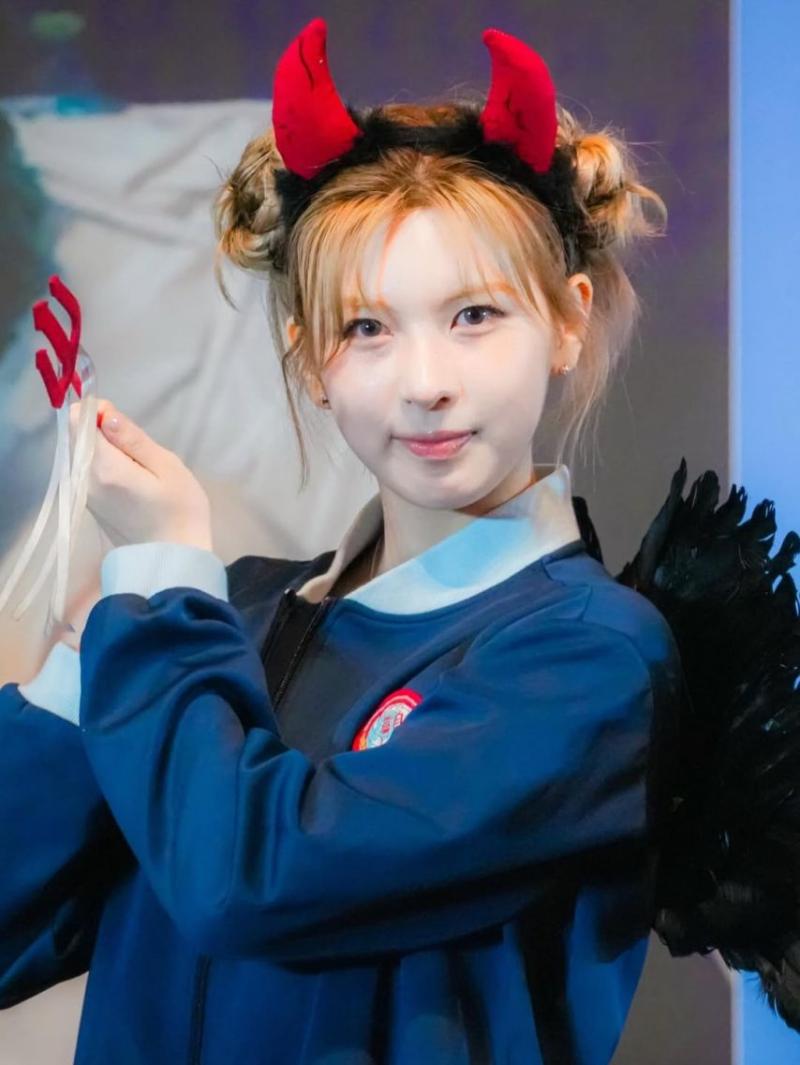 NMIXX (엔믹스) 배이