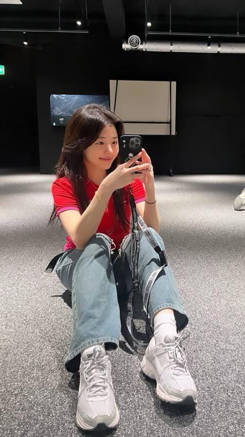QWER 히나