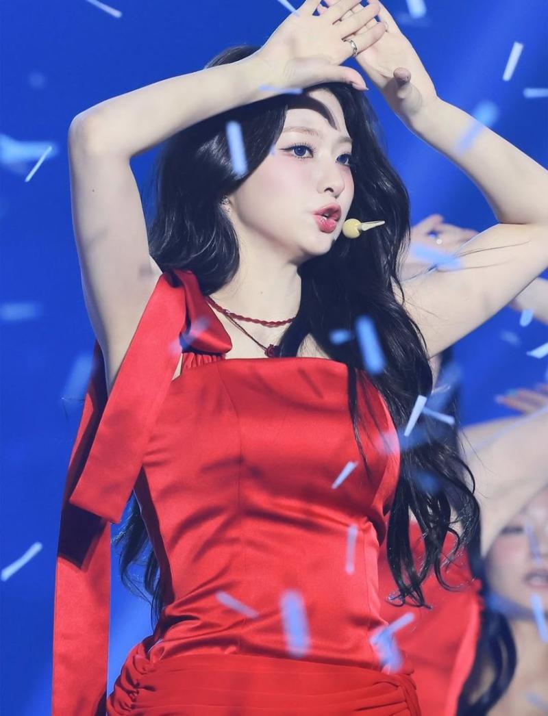 프로미스나인 (fromis_9) 이나경