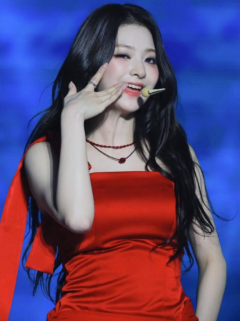 프로미스나인 (fromis_9) 이나경