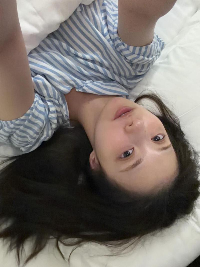 프로미스나인 이나경