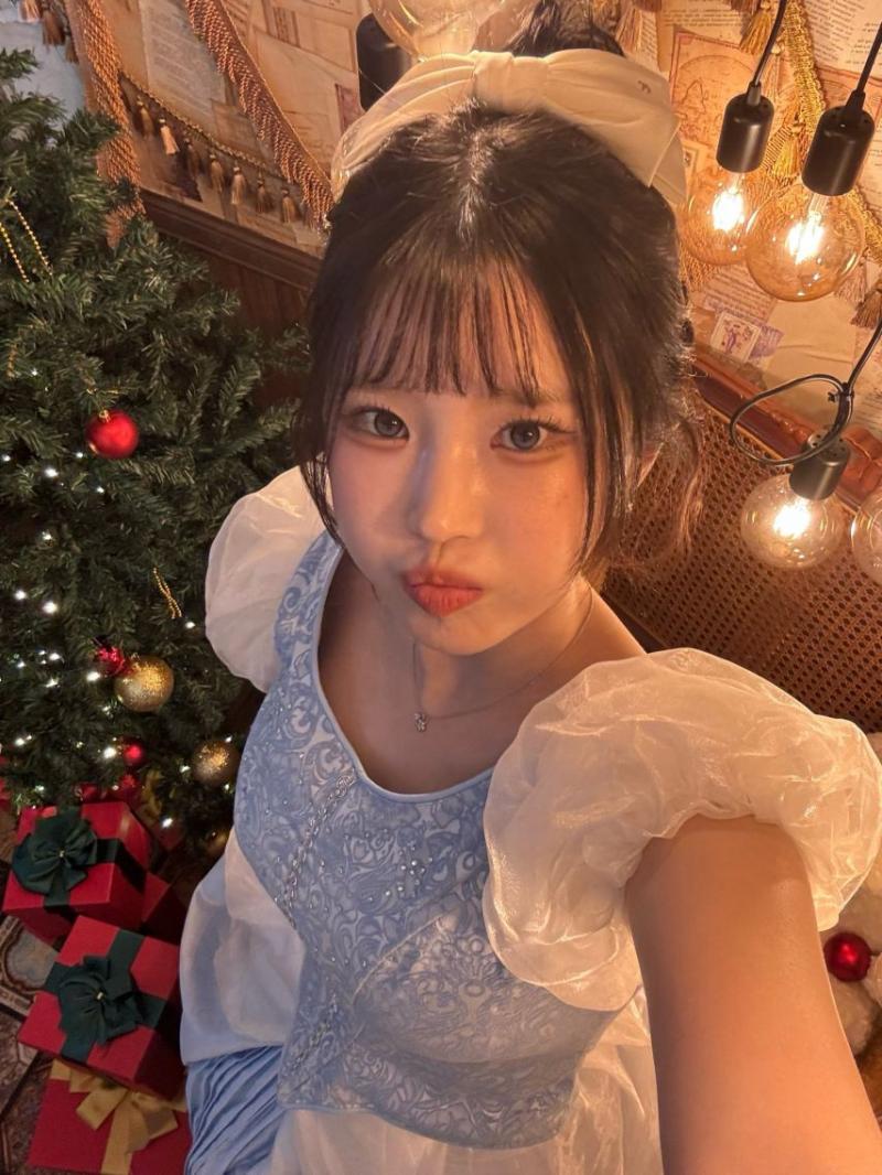 프로미스나인 송하영