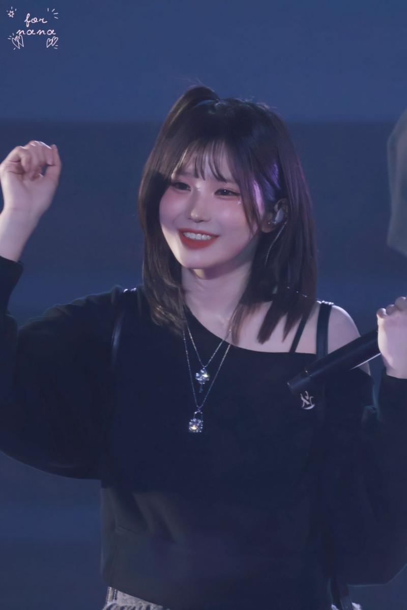 프로미스나인 송하영