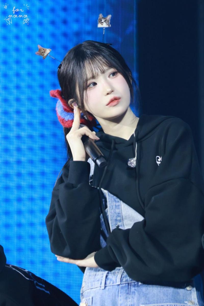 프로미스나인 송하영