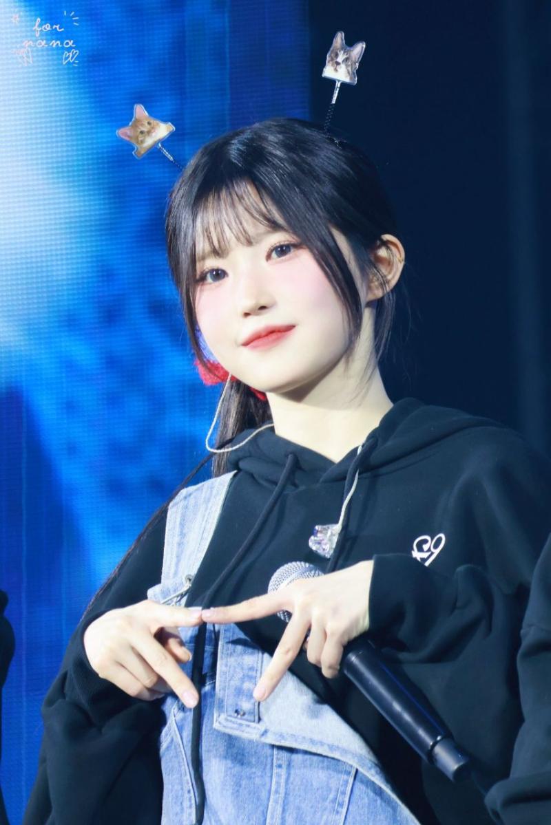 프로미스나인 송하영