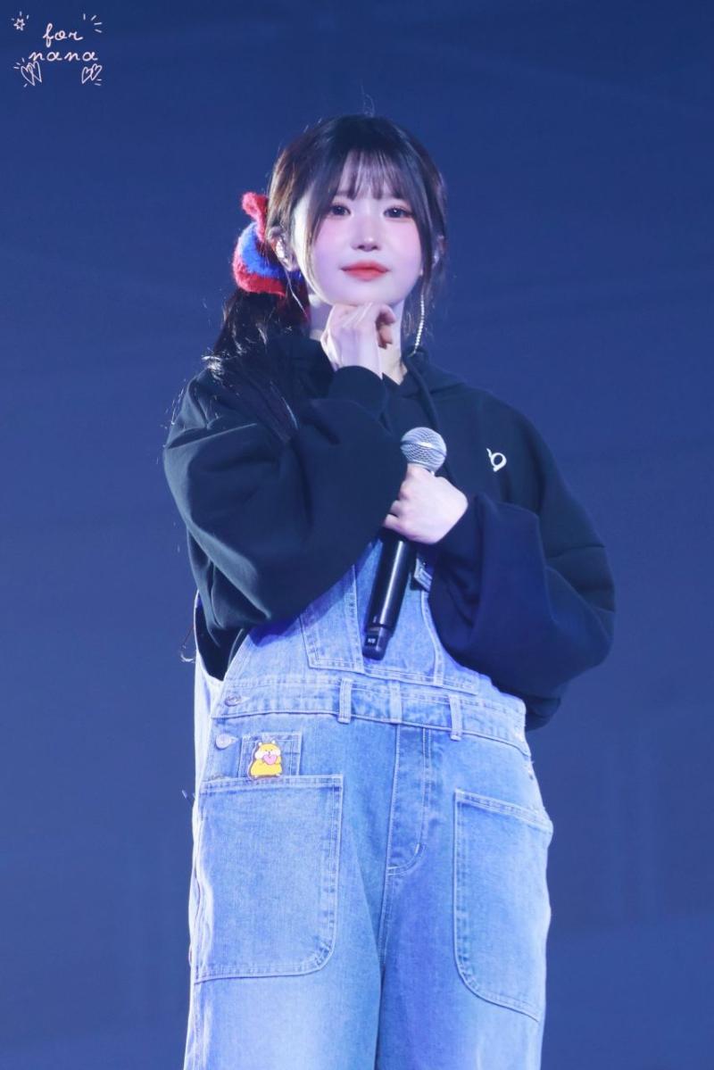 프로미스나인 송하영