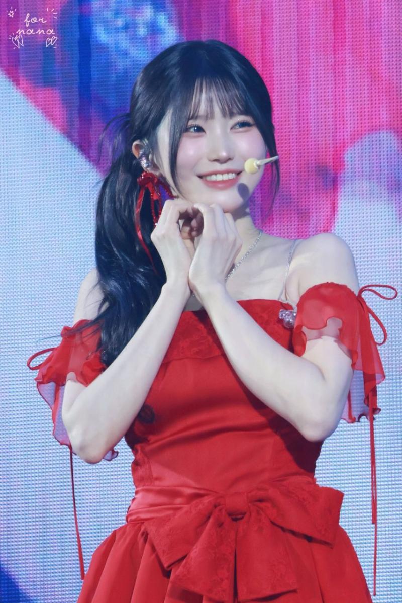 프로미스나인 송하영