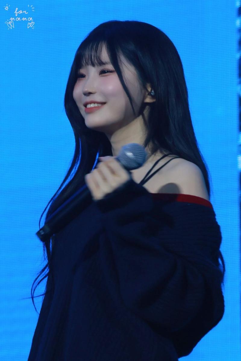 프로미스나인 송하영