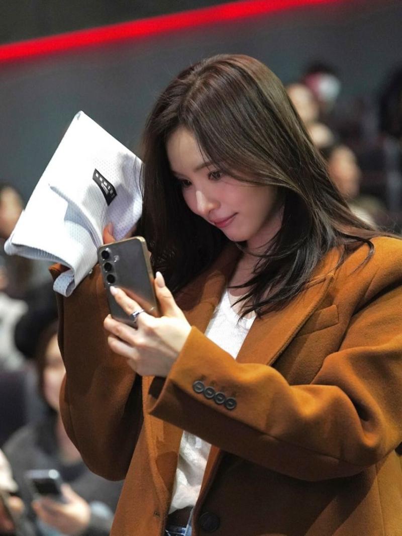 신세경