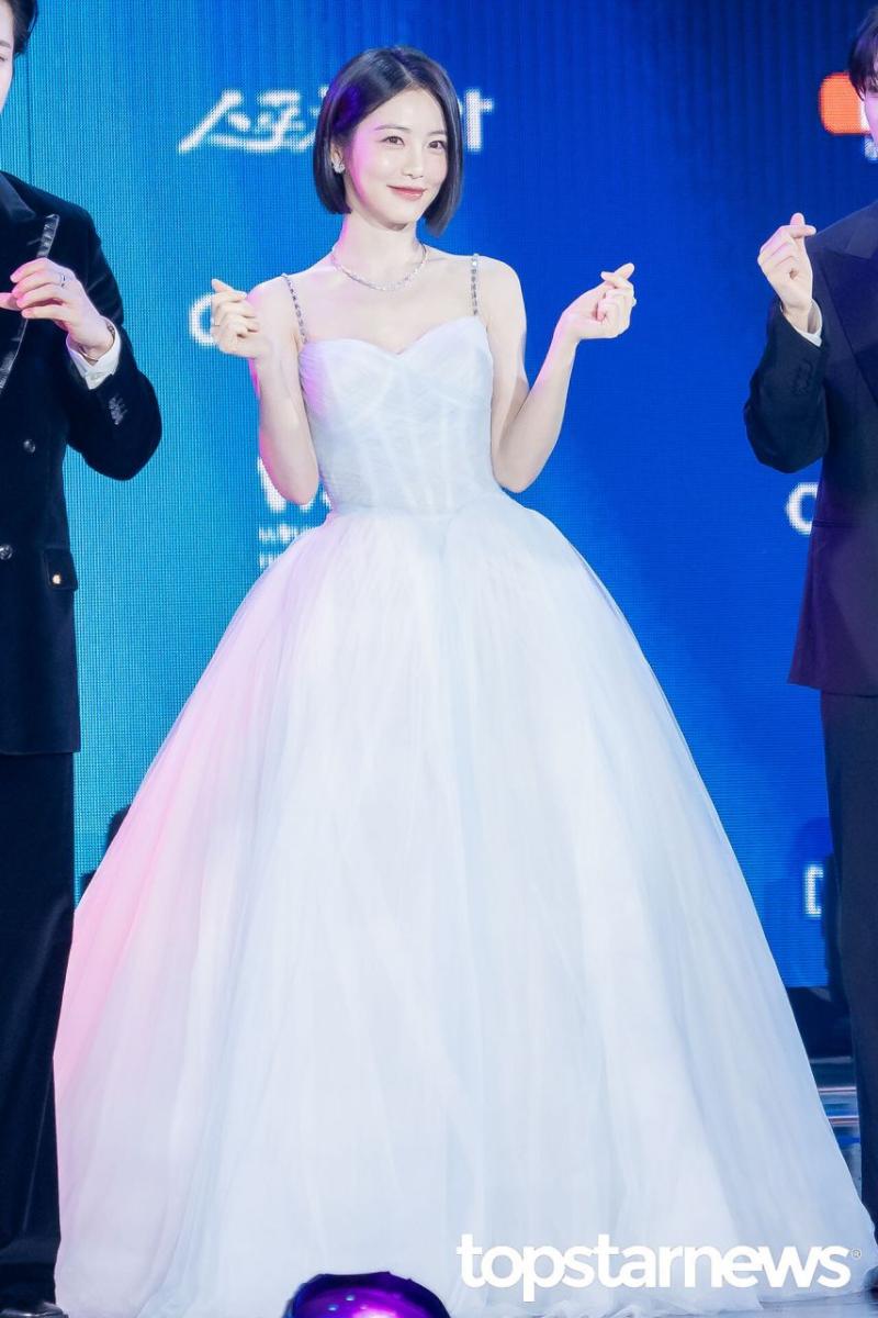 신예은
