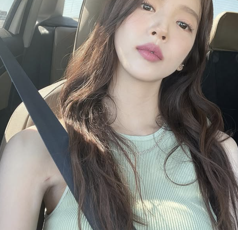 홍지윤 비록 조연배우지만 얼굴은 주연급