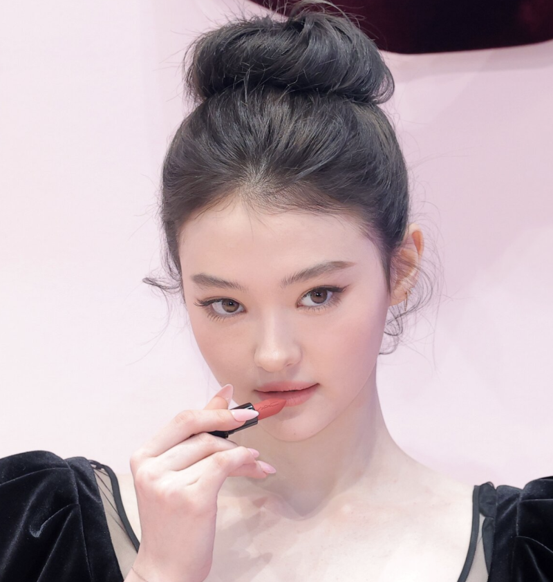 미야오 엘라