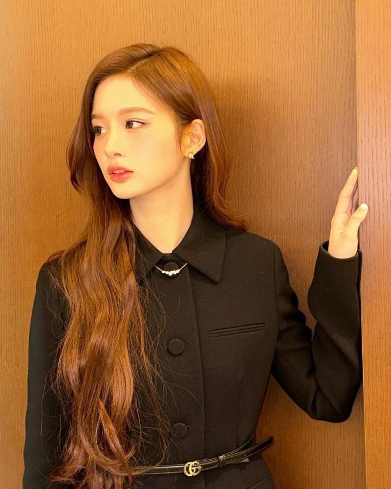 NMIXX (엔믹스) 설윤
