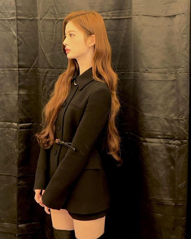 NMIXX (엔믹스) 설윤