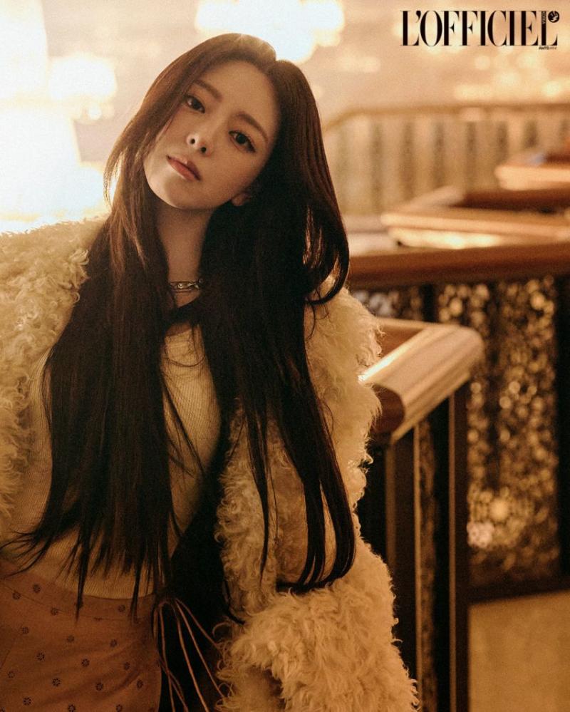 ITZY 유나 로피시엘