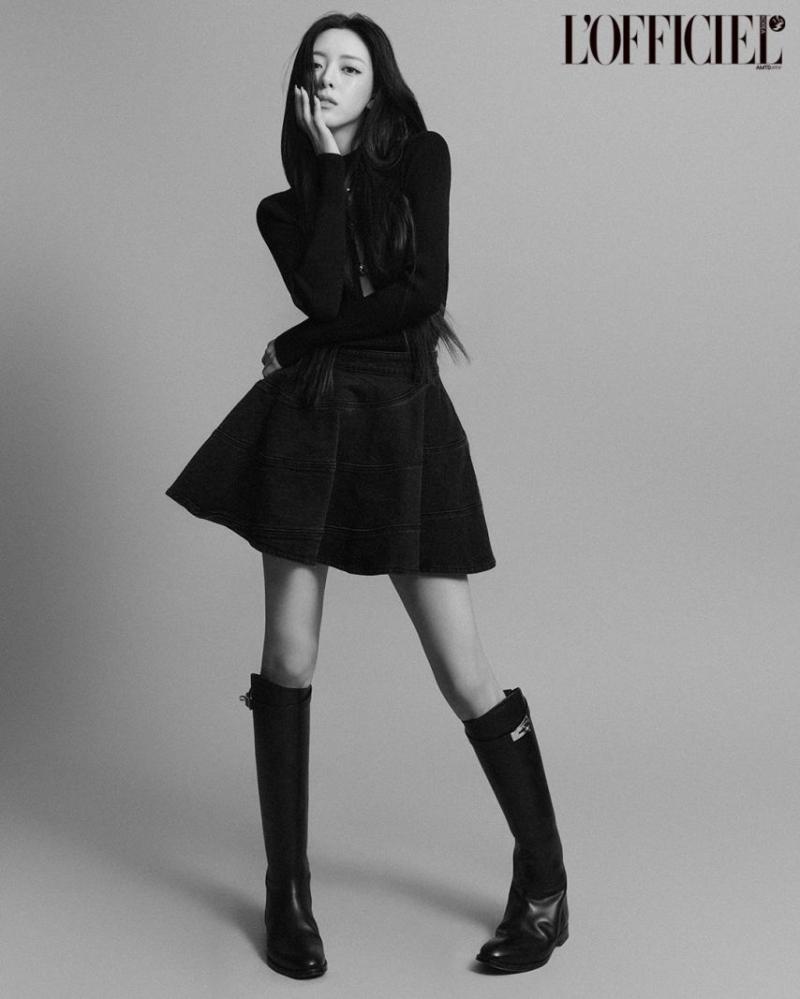 ITZY 유나 로피시엘