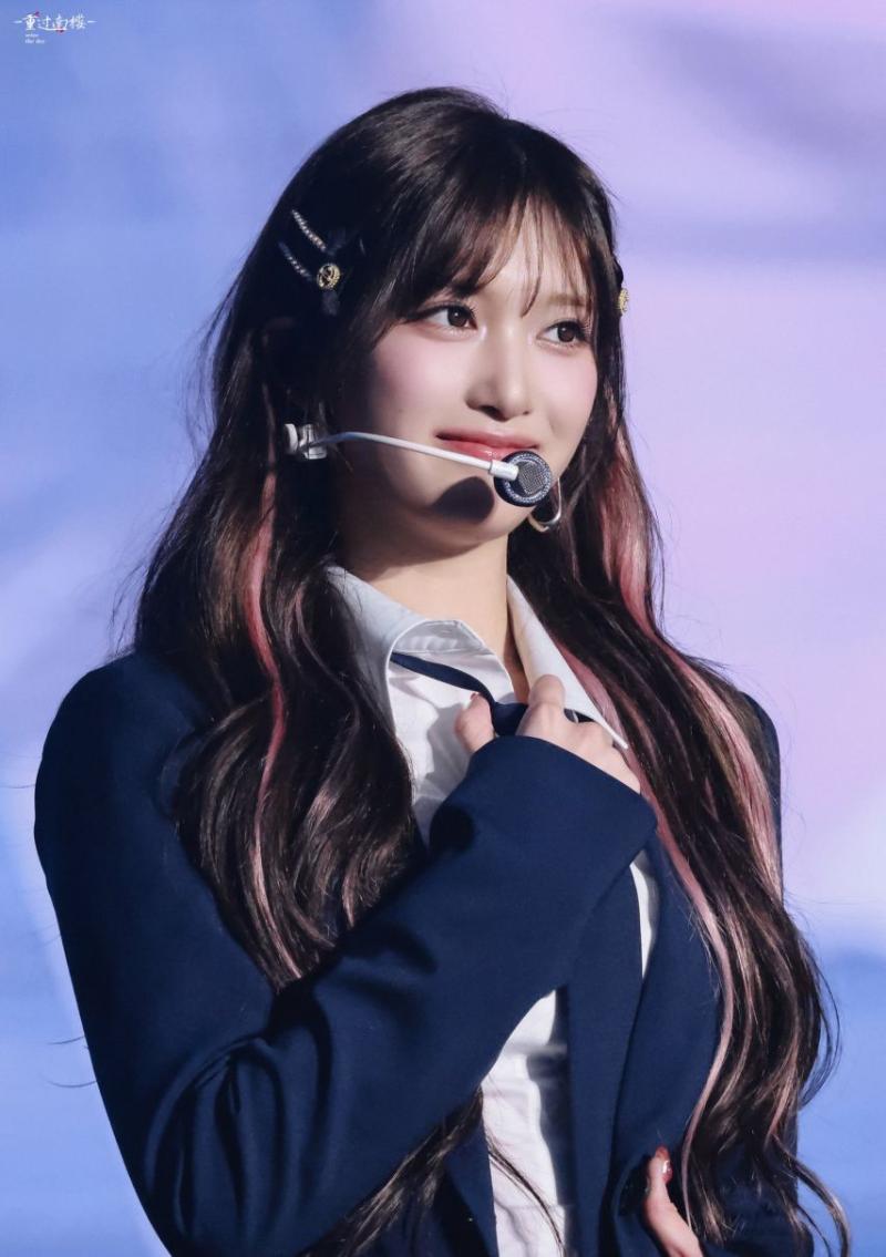 0221 아이브 이서 DAY