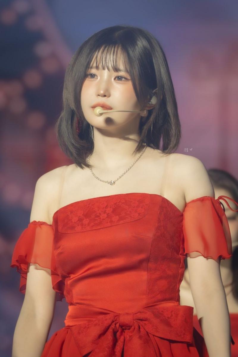 프로미스나인 송하영