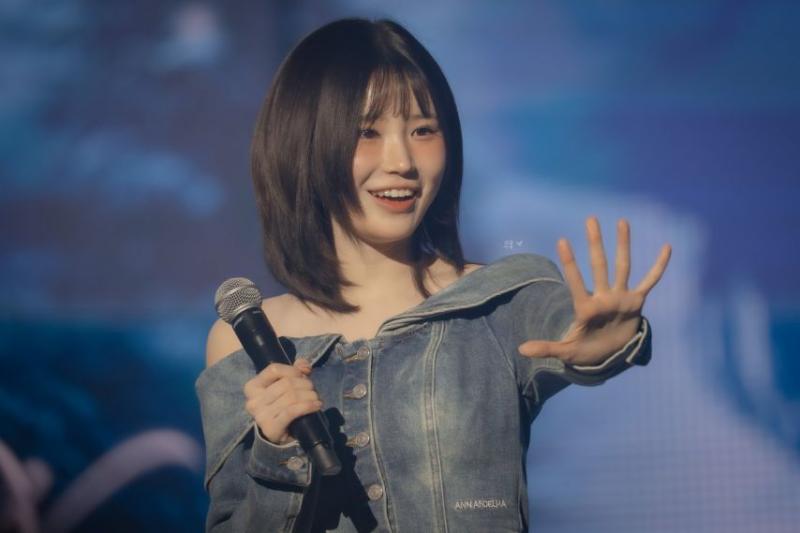 프로미스나인 송하영