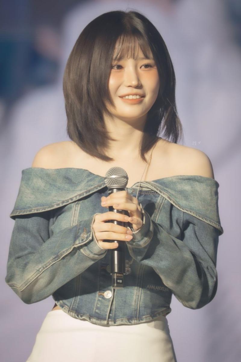 프로미스나인 송하영