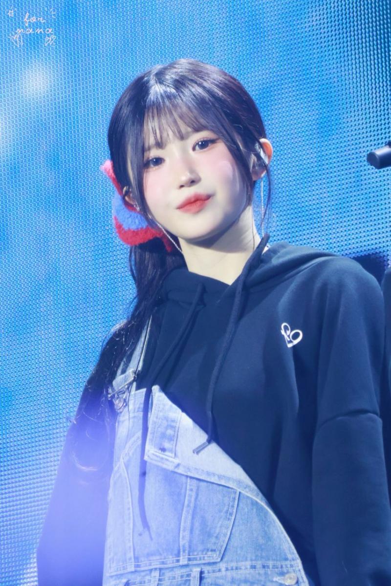 프로미스나인 송하영