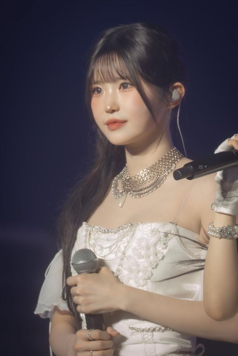 프로미스나인 송하영