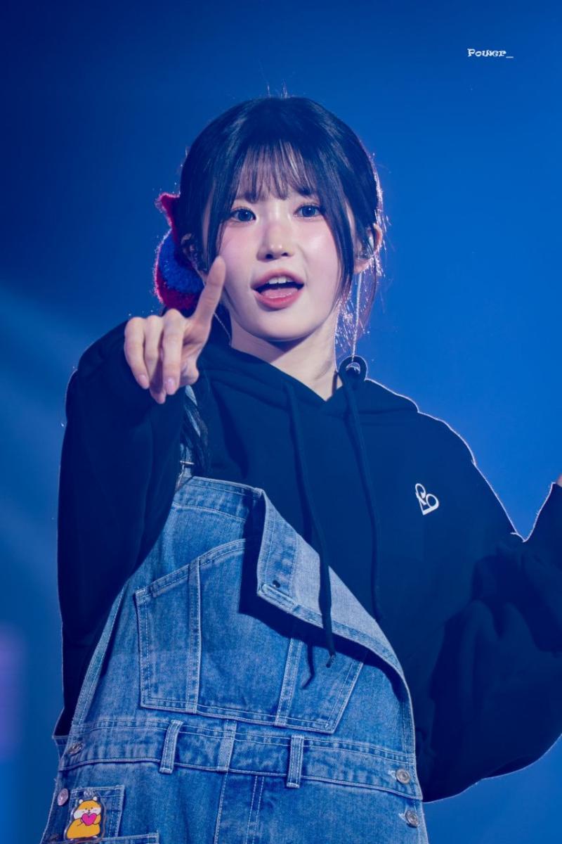 프로미스나인 송하영
