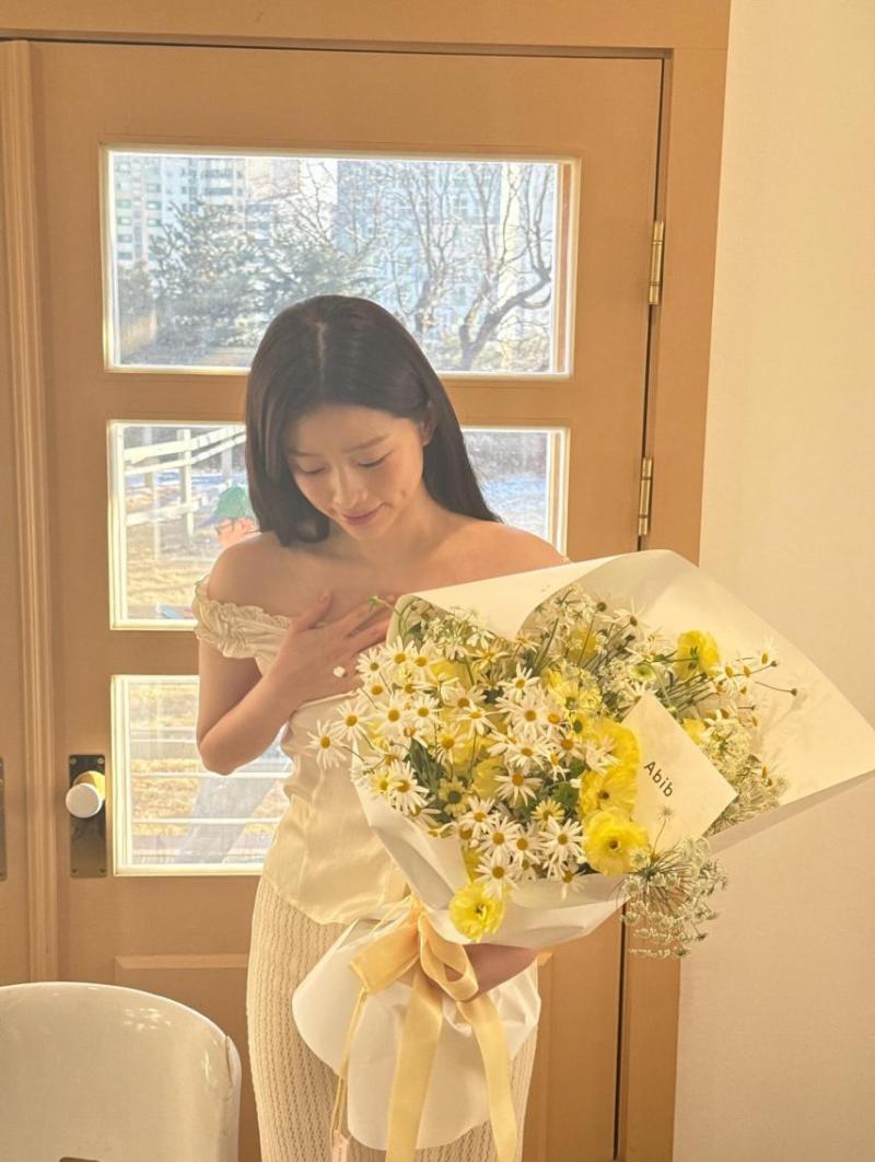 채서안