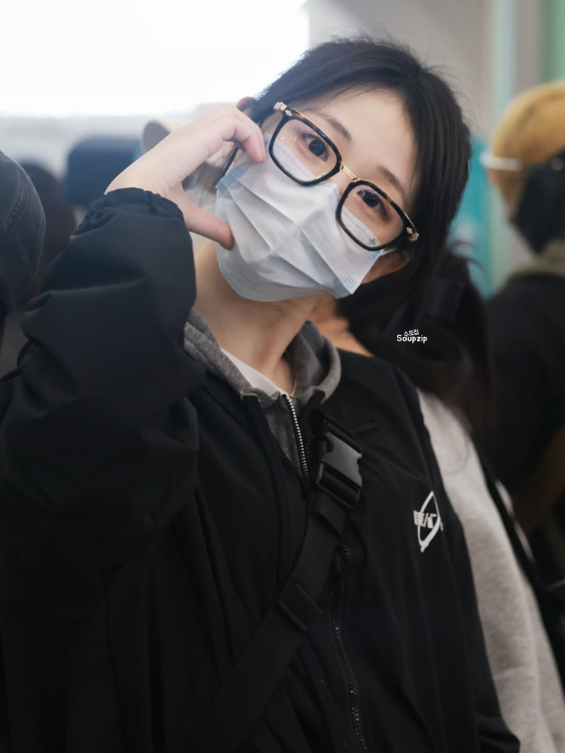 QWER 히나