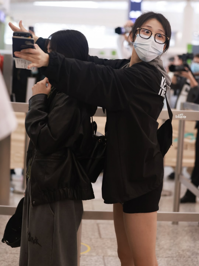QWER 히나