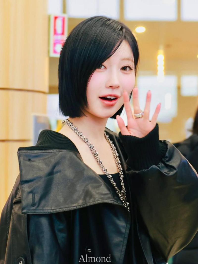BABYMONSTER (베이비몬스터) 아사