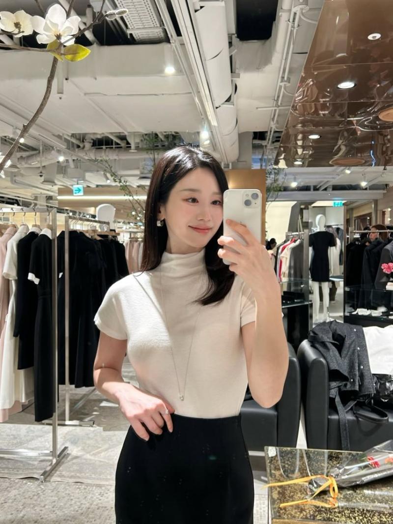 송서미 아나운서