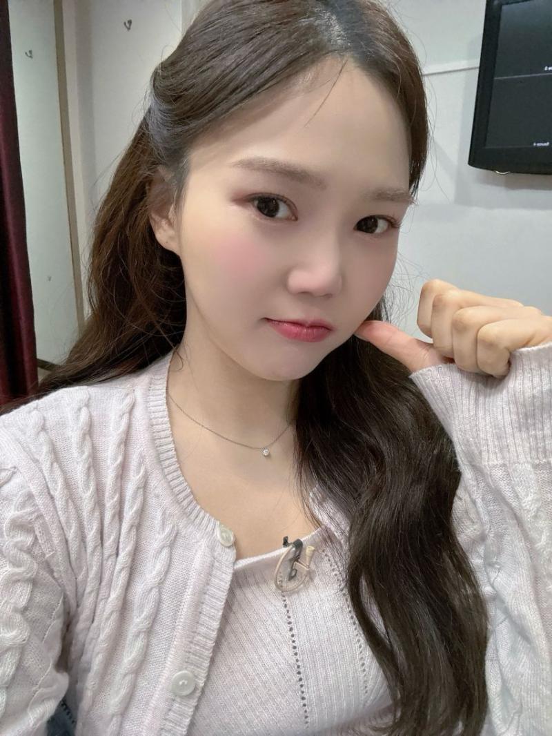 유빈/ 효정/ 미미 오마이걸