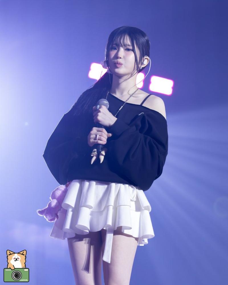 프로미스나인 송하영