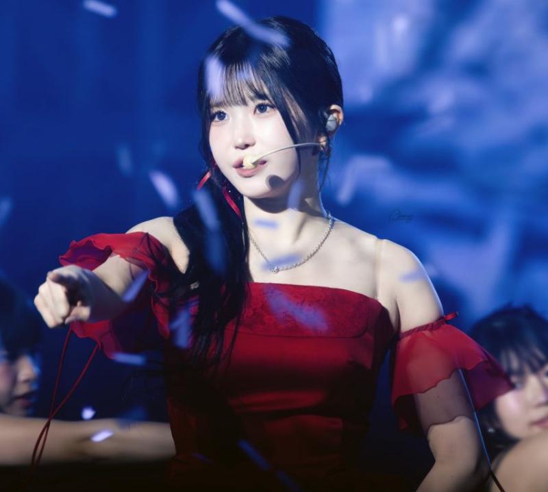 프로미스나인 송하영