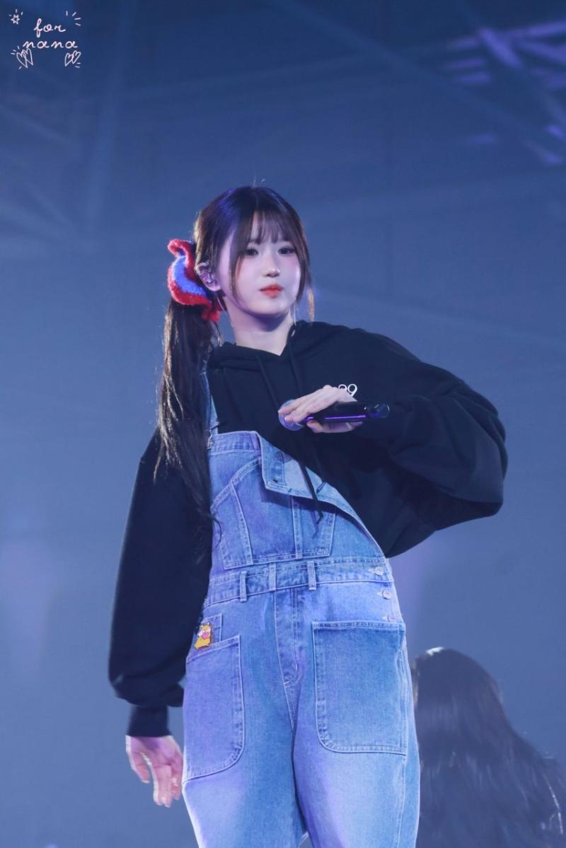 프로미스나인 송하영