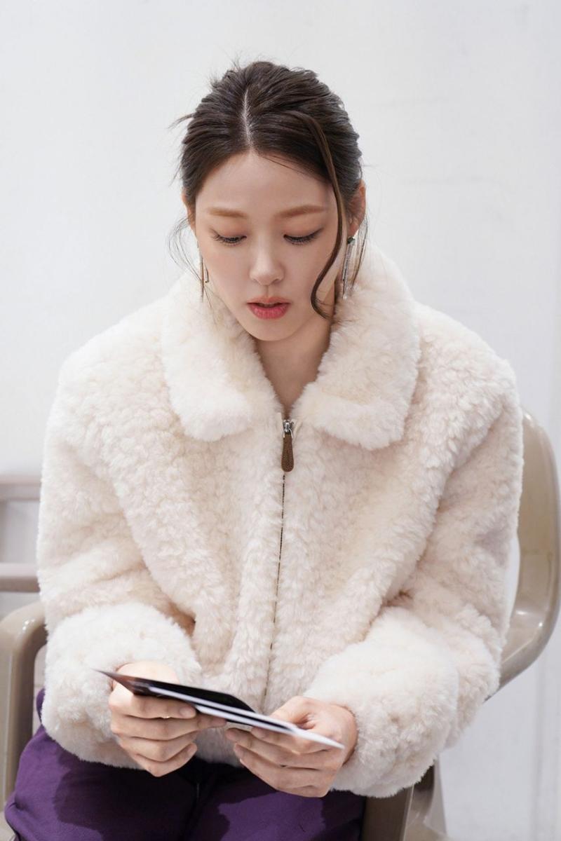 설현
