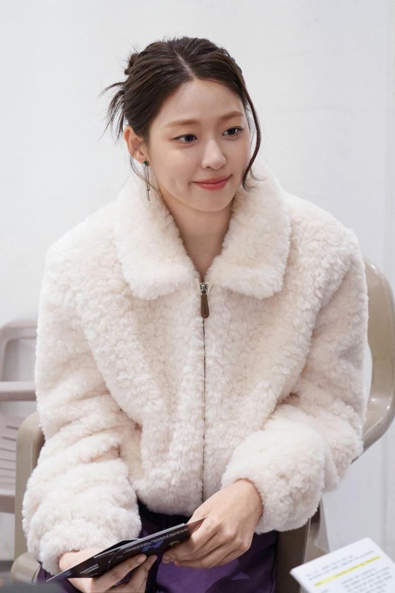 설현