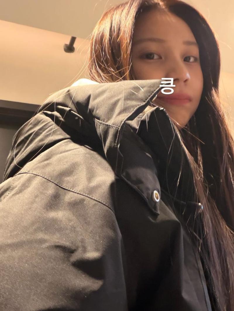 엄지 VIVIZ비비지 인별
