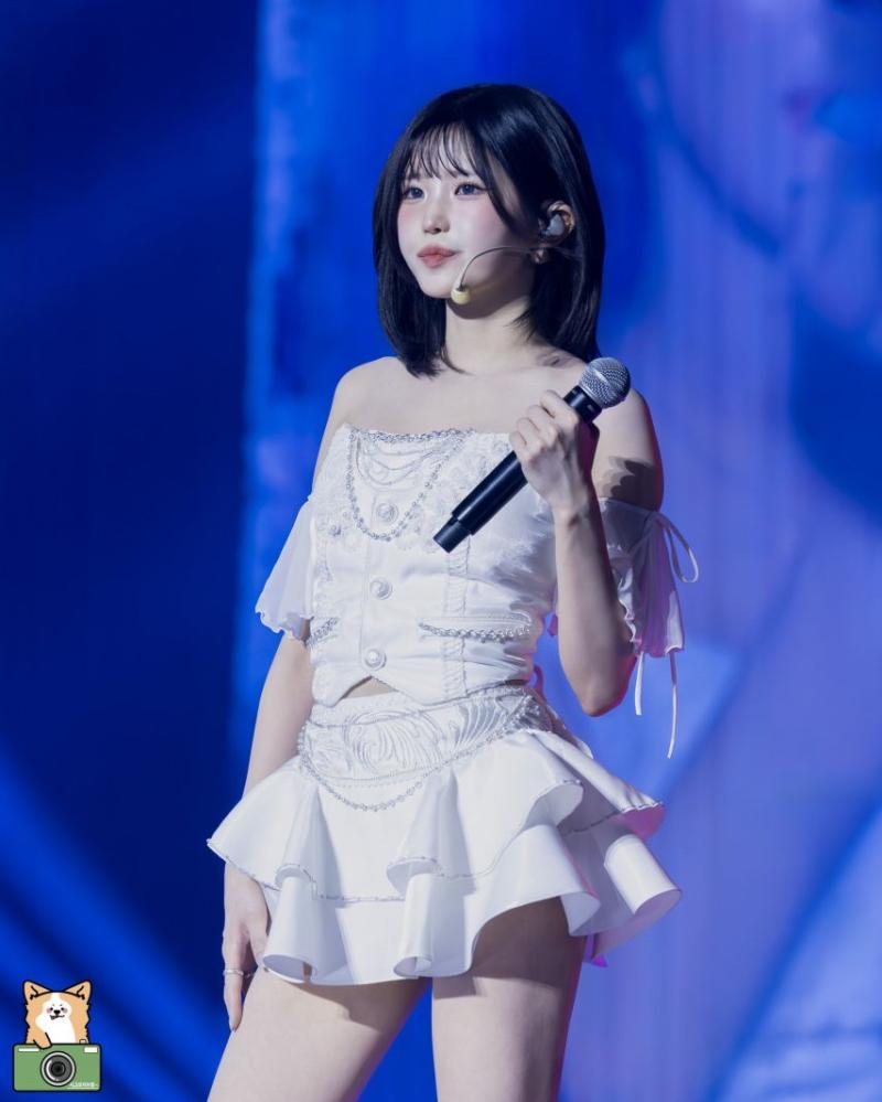 프로미스나인 송하영