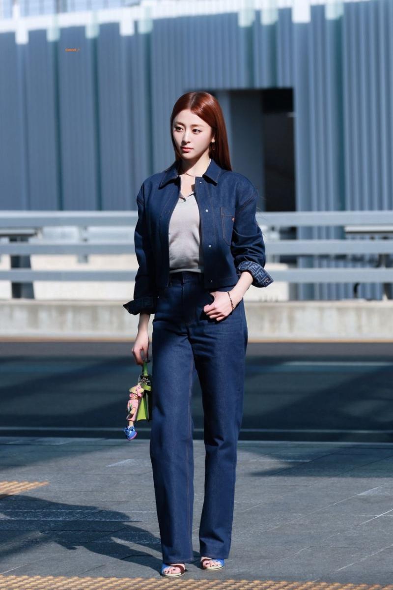 오늘자 르세라핌 허윤진