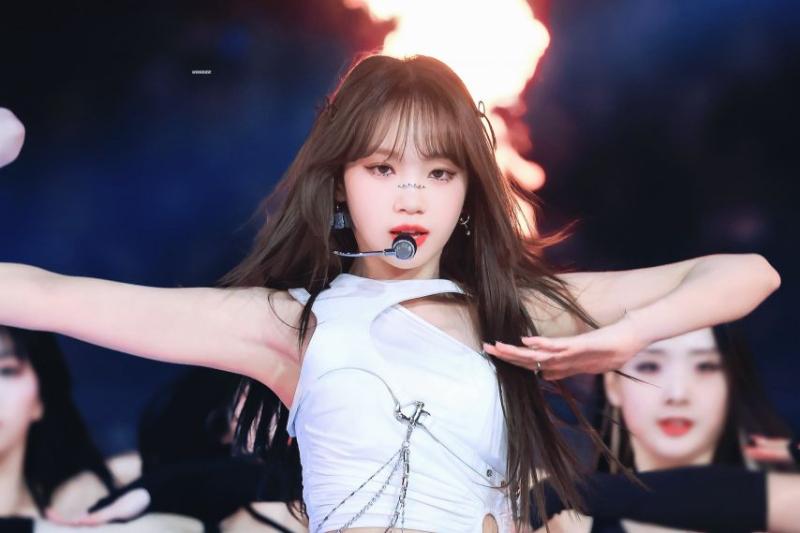 르세라핌 김채원