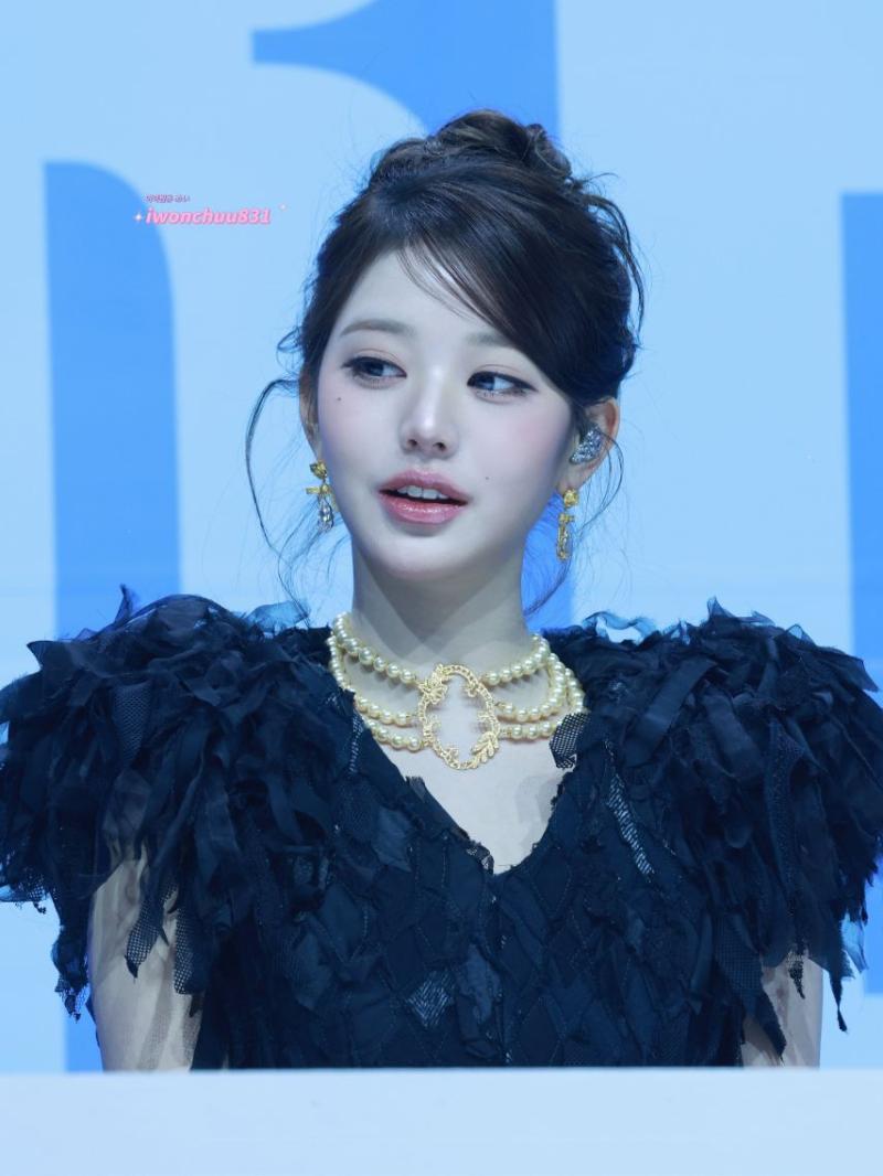 260223 블랙홀 미디어 쇼케이스 아이브 장원영