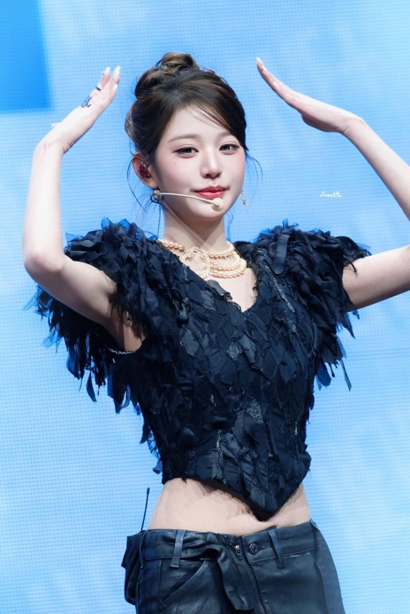 260223 블랙홀 미디어 쇼케이스 아이브 장원영