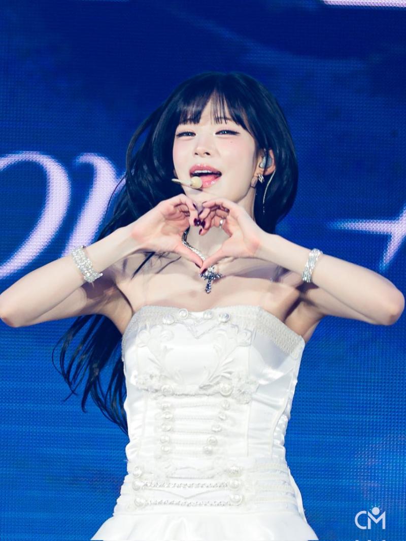 프로미스나인 이채영