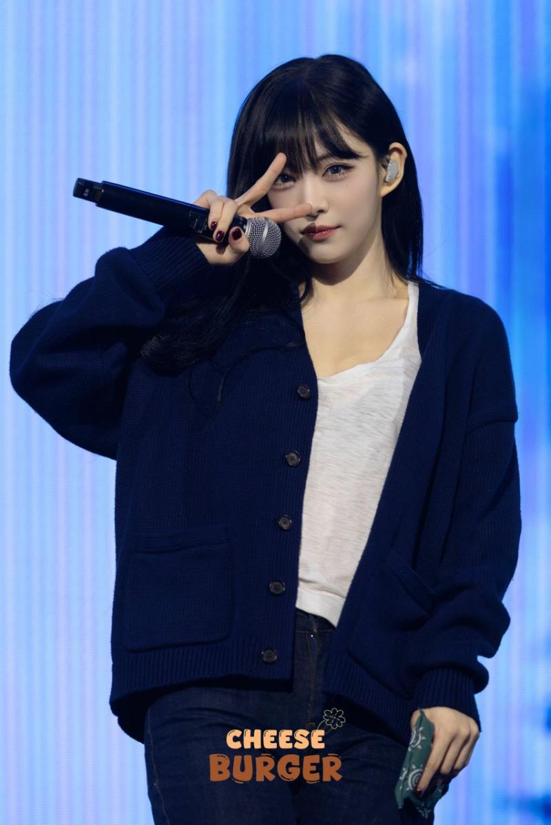 프로미스나인 이채영