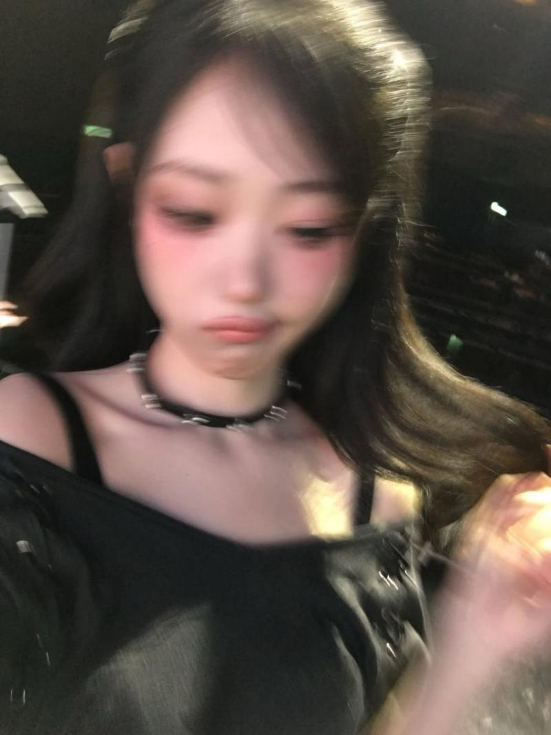 QWER 히나